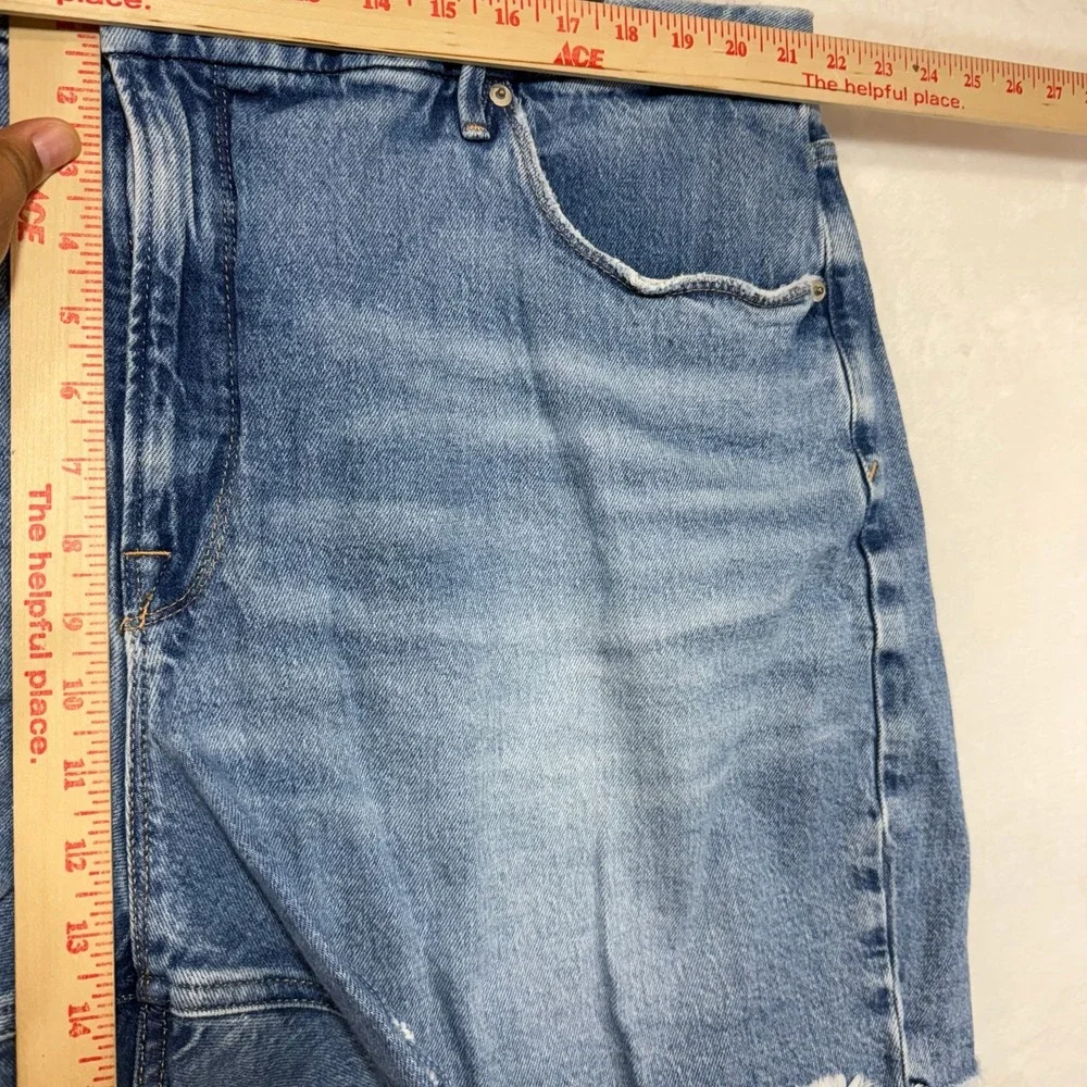 Good American 20W Plus Good Icon Denim Shorts Retro Distress Ripped Summer Beach - Picture 7 of 12